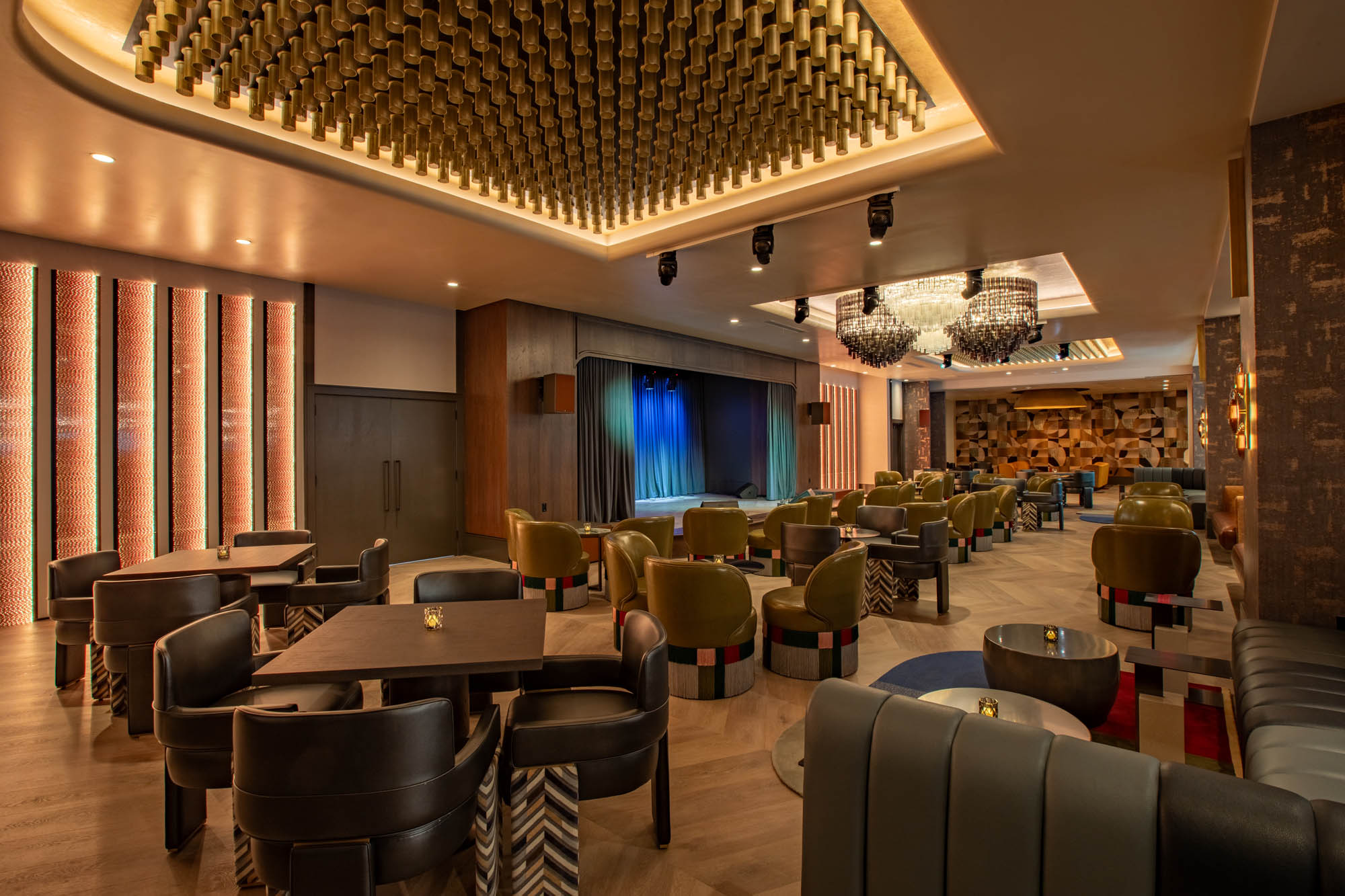 Stage View-#2 - Edit.Seratonic