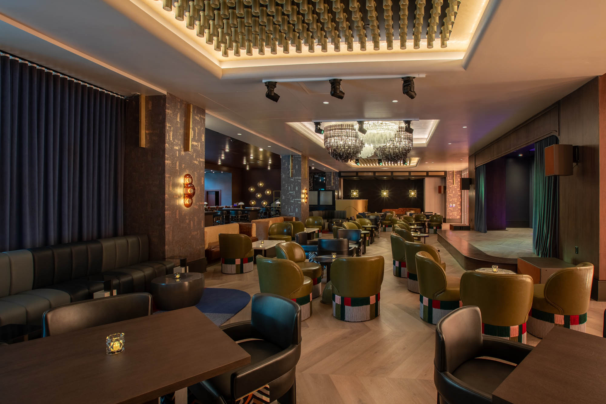 Stage View-#3 - Edit.Seratonic